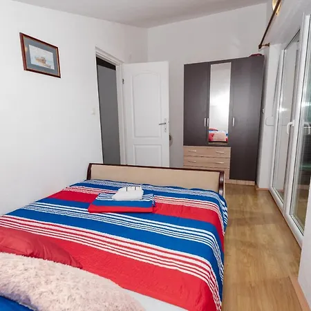 Apartamento Anamarija Sukošan