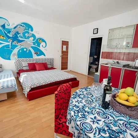 Apartamento Anamarija *