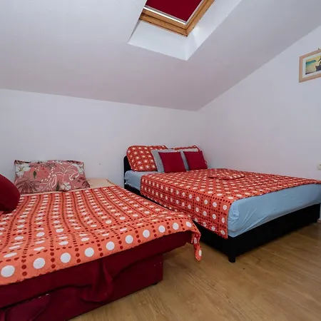 Apartamento Anamarija Sukošan