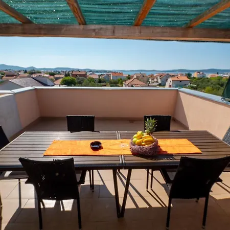 Apartamento Anamarija Sukošan
