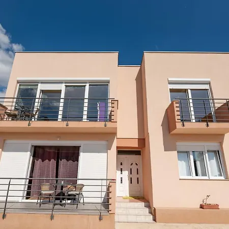 Apartamento Anamarija Sukošan