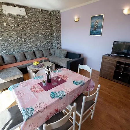 Apartment Anamarija